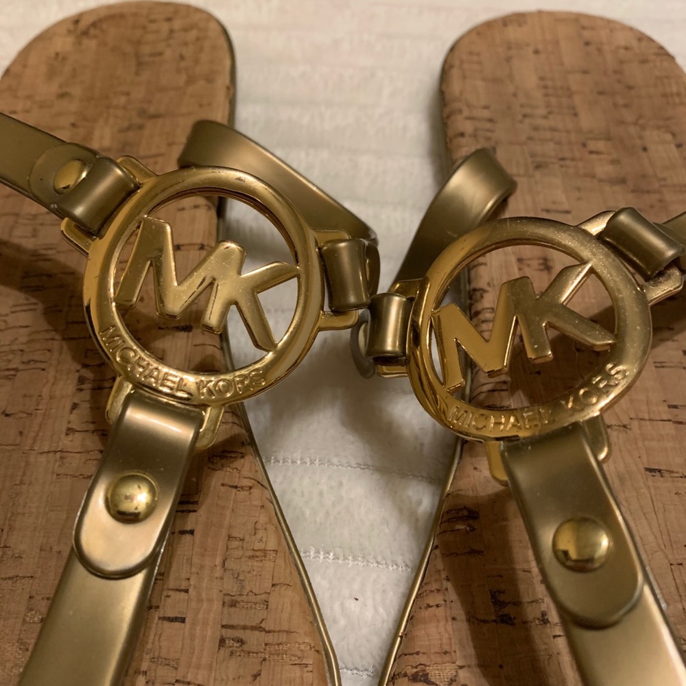 MK gold jelly T strap sandal (size 10M) - Picture 2 of 3